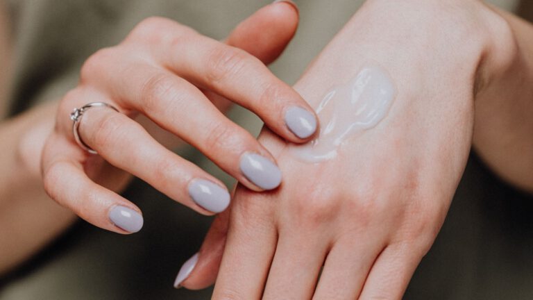 12 Green Nails That Are Perfect For Your Next Manicure