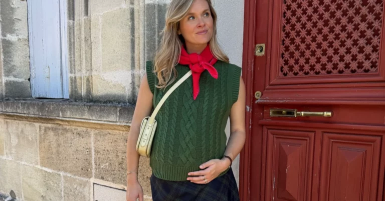 30+ Classy France Outfits You'll Love to Wear On Your Trip
