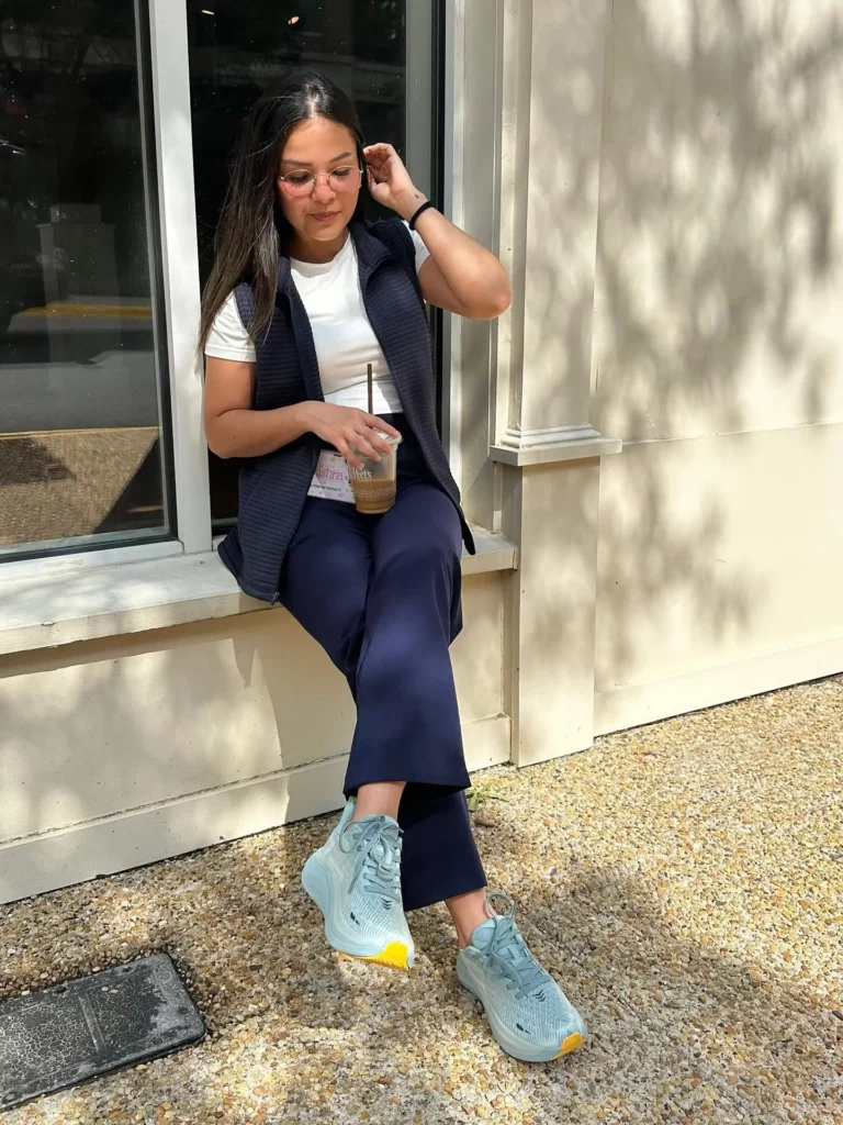 18+ Stylish Doctor Outfit Ideas That Blend Comfort & Style 18+ Stylish Doctor Outfit Ideas That Blend Comfort & Style