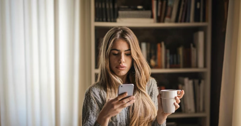 15+ Cozy Sweater Outfits You'll Be Obsessed With This Year 15+ Cozy Sweater Outfits You'll Be Obsessed With This Year