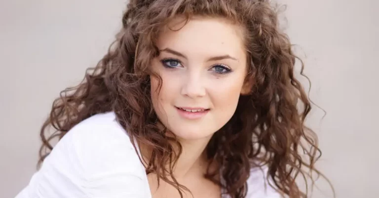 Best 27+ Beach Hairstyles You'll Be Obsessed With Best 27+ Beach Hairstyles You'll Be Obsessed With