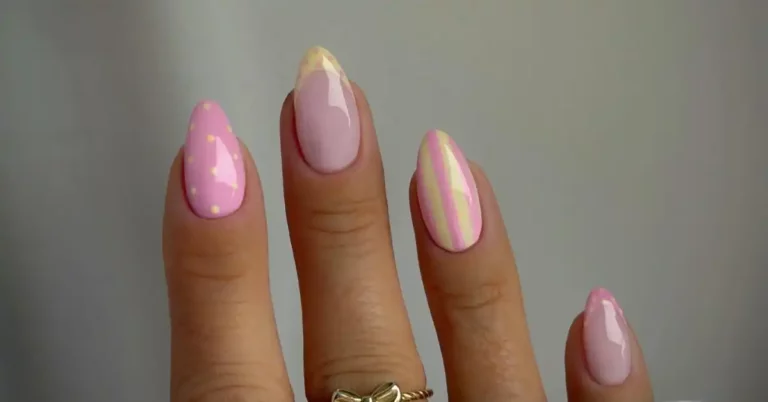 23+ Trendy Airbrush Nails You Can't Get Around This Year 23+ Trendy Airbrush Nails You Can't Get Around This Year