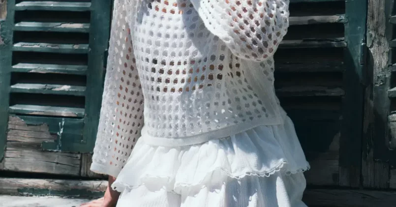 22+ Trendy Lace Skirt Outfit Ideas You'll Be Obsessed With 22+ Trendy Lace Skirt Outfit Ideas You'll Be Obsessed With