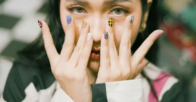 15+ Cute Plaid Nails You'll Be Obsessed With At The Moment 15+ Cute Plaid Nails You'll Be Obsessed With At The Moment