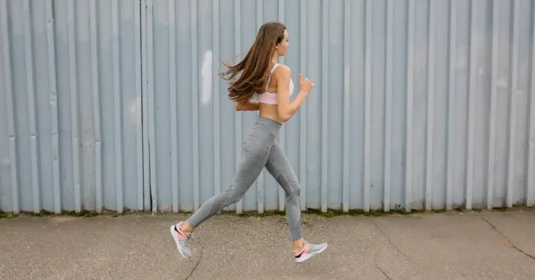 The Best 22+ Running Outfits You NEED to Try This Year The Best 22+ Running Outfits You NEED to Try This Year